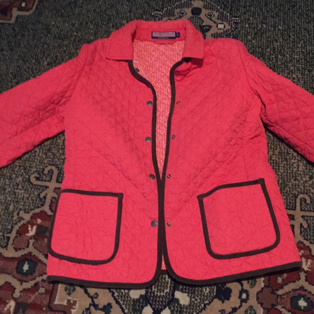 Vineyard Vines pink quilted jackets size M